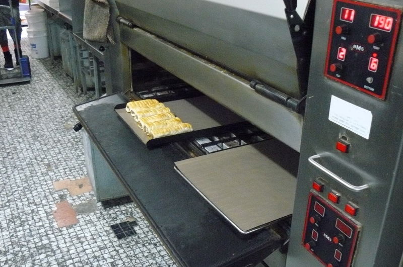 Silicone baking mat